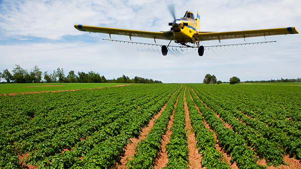 Crop-Spraying-Aircraft