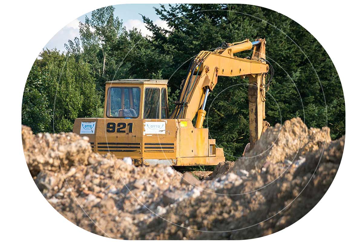 construction-excavator-remote-location-with-rings